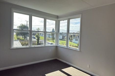 Photo of property in 5 Marsden Street, Hauraki, Auckland, 0622