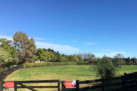 Photo of property in 2b Masters Road, Waiuku, 2681