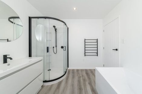 Photo of property in 14 Oldfield Lane, Marton, 4710