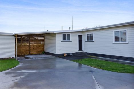 Photo of property in 1352 Devon Road, Brixton, Waitara, 4382