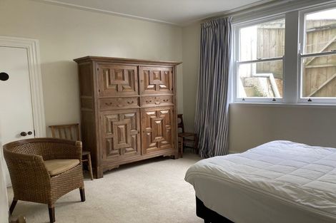 Photo of property in 18 Central Terrace, Kelburn, Wellington, 6012