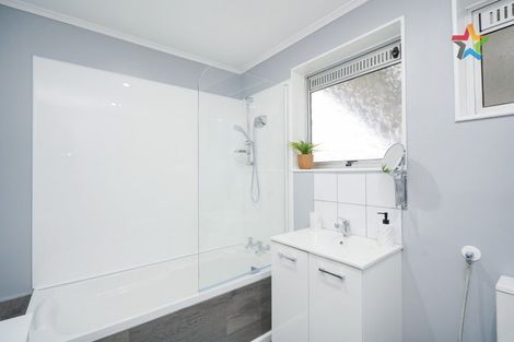 Photo of property in 54 Dunbeath Crescent, Kew, Invercargill, 9812