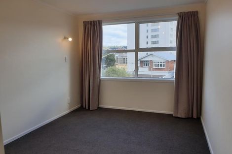 Photo of property in 36u3 Roxburgh Street, Mount Victoria, Wellington, 6011
