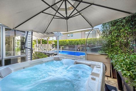 Photo of property in 53 Manor Park, Sunnyhills, Auckland, 2010