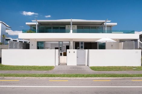 Photo of property in 135 Marine Parade, Mount Maunganui, 3116