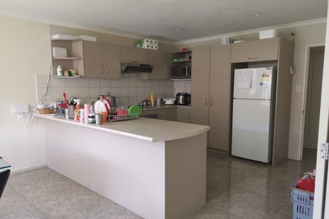 Photo of property in 14 Nykki Place, Papakura, 2110