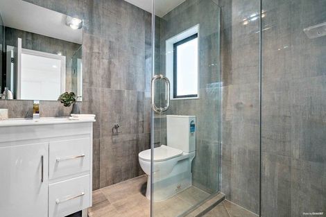 Photo of property in 35d Laurie Avenue, Papakura, 2110