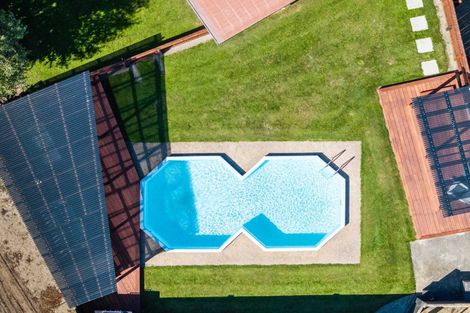 Photo of property in 31 Carrick Road, Twyford, Hastings, 4175