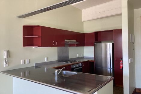 Photo of property in Pirie Street Townhouses, 28/35u Pirie Street, Mount Victoria, Wellington, 6011