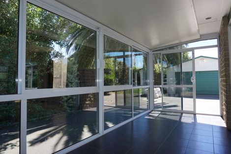 Photo of property in 403 Mairehau Road, Parklands, Christchurch, 8083