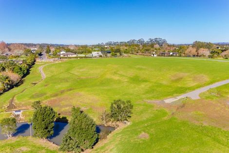 Photo of property in 8 Waterfall Lane, Kerikeri, 0230