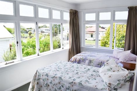 Photo of property in 94 Romilly Street, Westport, 7825