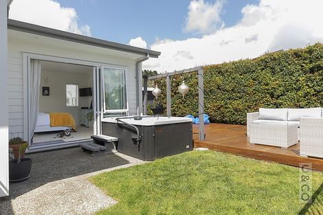 Photo of property in 14 Floyd Road, Riverhead, 0820