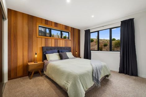 Photo of property in 6a Kinross Lane, Jacks Point, Queenstown, 9371