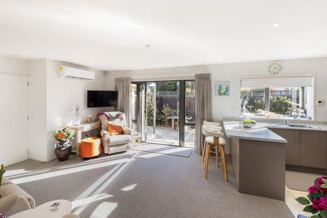 Photo of property in 26a Sawyers Arms Road, Northcote, Christchurch, 8052
