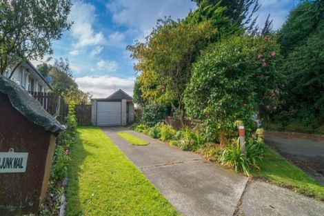 Photo of property in 15 Cunliffe Road, Redwood, Christchurch, 8051