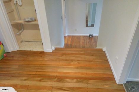 Photo of property in 17 Thurleigh Grove, Karori, Wellington, 6012