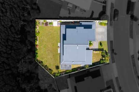 Photo of property in 5 Crompton Avenue, Churton Park, Wellington, 6037