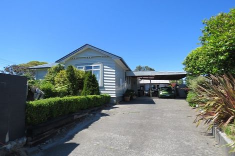 Photo of property in 22 Queen Street, Westport, 7825