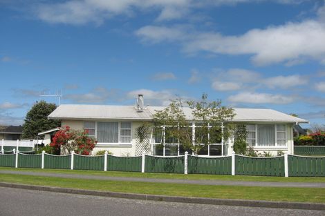 Photo of property in 148 Peel Street, Westport, 7825