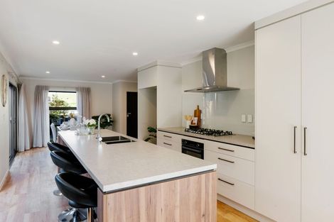 Photo of property in 29 Kakariki Lane, Rototuna North, 3210