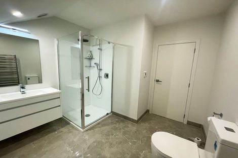 Photo of property in 26 City View Terrace, Birkenhead, Auckland, 0626