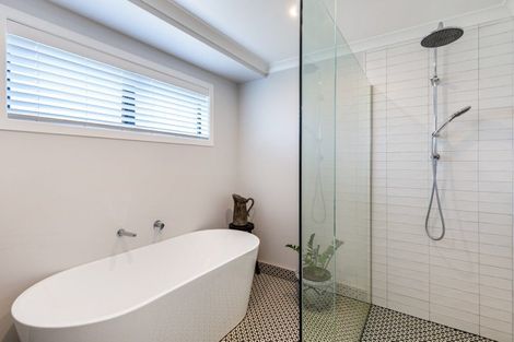 Photo of property in 3 Kohuhu Place, Motuoapa, 3382