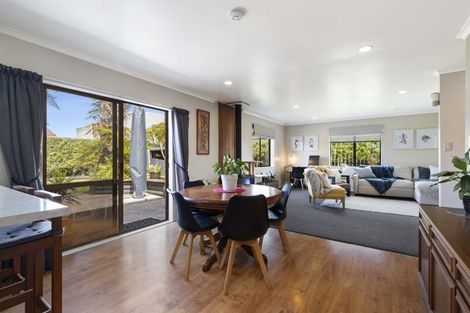 Photo of property in 20 Churchill Terrace, Waiuku, 2123