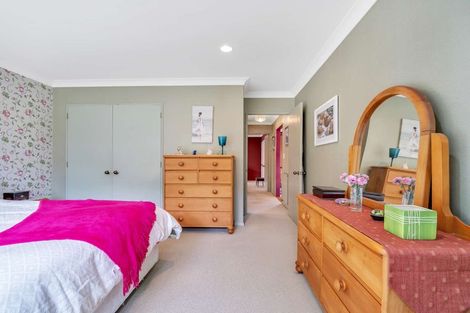 Photo of property in 32 Otonga Road, Springfield, Rotorua, 3015