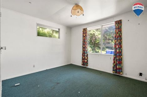 Photo of property in 122 Hair Street, Wainuiomata, Lower Hutt, 5014