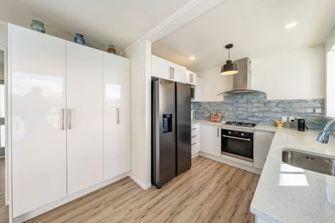 Photo of property in 29 Spinnaker Drive, Whitby, Porirua, 5024