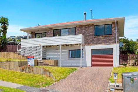 Photo of property in 70 James Cook Drive, Welcome Bay, Tauranga, 3112