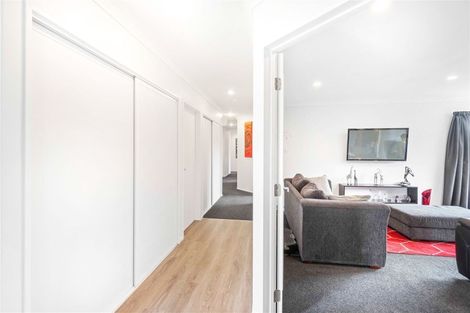 Photo of property in 10 John Morel Place, Parklands, Christchurch, 8083