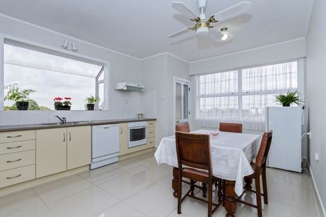Photo of property in 11 Ayr Road, Pakuranga, Auckland, 2010