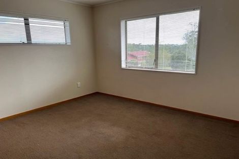 Photo of property in 19 Petrel Place, Massey, Auckland, 0614