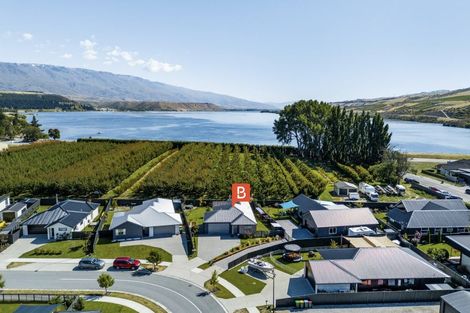 Photo of property in 11 Guano Crescent, Cromwell, 9310