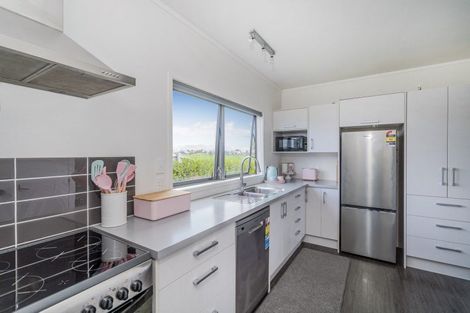 Photo of property in 27 Pacific Place, Whitianga, 3510