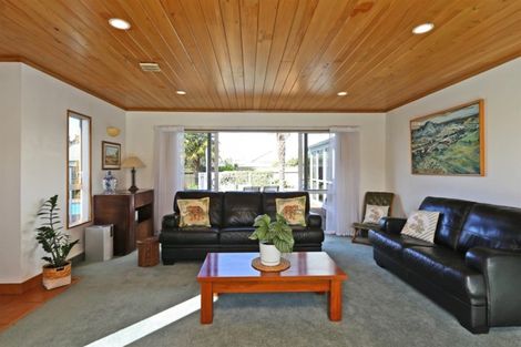 Photo of property in 5 Cadogan Lane, Taradale, Napier, 4112