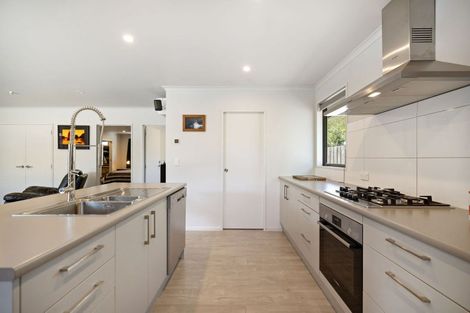 Photo of property in 2 Preston Drive, Arrowtown, 9302