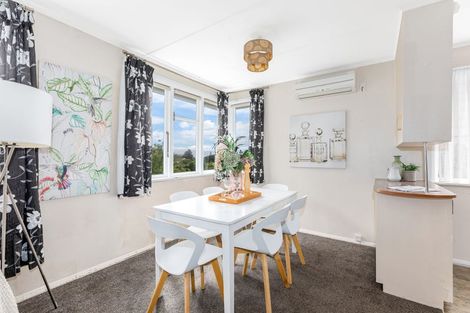 Photo of property in 8 Ngahue Crescent, Elsdon, Porirua, 5022