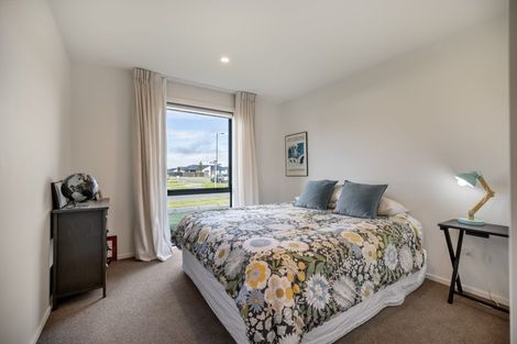 Photo of property in 99 Aviemore Drive, Marshland, Christchurch, 8083