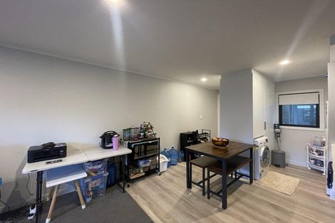 Photo of property in 2/11f Newtown Avenue, Newtown, Wellington, 6021