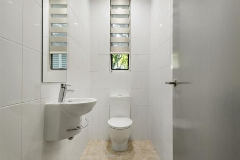 Photo of property in 22a Beach Road, Castor Bay, Auckland, 0620