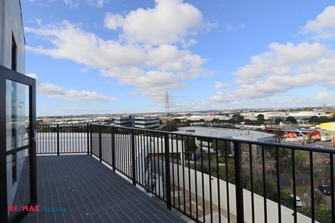 Photo of property in 1/36 Takanini Road, Takanini, 2112