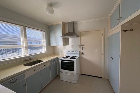 Photo of property in 120 Weraroa Road, Levin, 5510