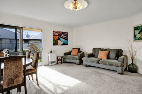 Photo of property in 106 Smart Road, Glen Avon, New Plymouth, 4312