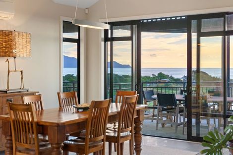 Photo of property in 8 Beachview Grove, Peka Peka, Waikanae, 5391