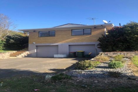 Photo of property in 21 Waitawa Place, Lynmore, Rotorua, 3010