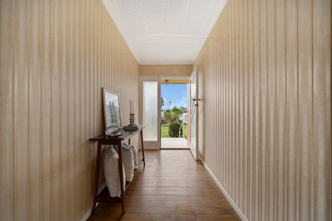 Photo of property in 46a Cumming Street, Okato, 4335