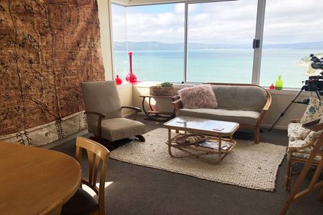 Photo of property in 2f7 Oriental Terrace, Mount Victoria, Wellington, 6011